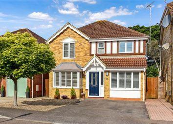 4 Bedrooms Detached house for sale in Broadmead, Farnborough, Hampshire GU14