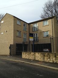 1 Bedrooms Flat to rent in Moor End Road, Lockwood, Huddersfield HD4