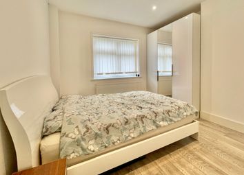 Thumbnail Room to rent in Colin Park, Colindale, London