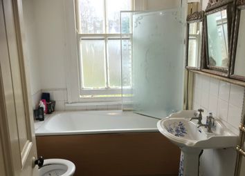Thumbnail Room to rent in Woodville Road, Barnet