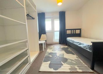 Thumbnail Room to rent in Ampthill Square, London