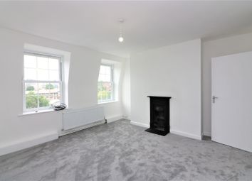 Thumbnail 2 bed flat to rent in Dora House, Rhodeswell Road