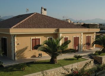 Thumbnail 3 bed detached house for sale in Sicilia, Messina, Torregrotta