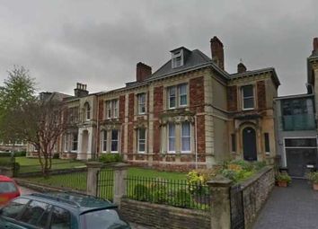 14 Bedroom Flat for rent