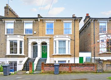 Thumbnail Flat to rent in Southborough Road, Victoria Park