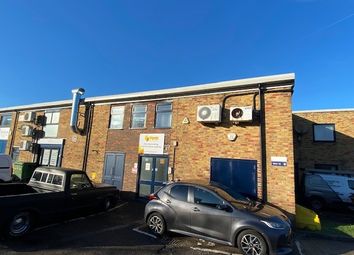 Thumbnail Office to let in Unit 18 Watchmoor Trade Centre, Watchmoor Road, Camberley