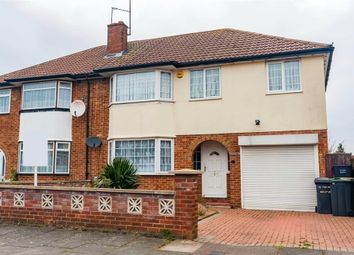 5 Bedrooms Semi-detached house for sale in Raleigh Grove, Luton, Bedfordshire LU4