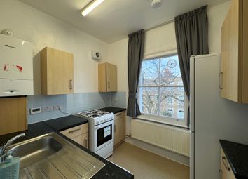 Thumbnail 1 bed flat to rent in Englefield Road, London