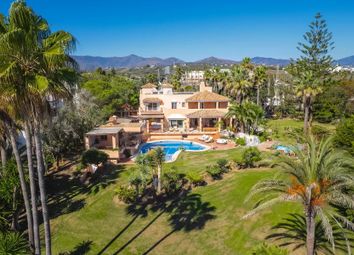 Thumbnail 8 bed villa for sale in Estepona, 29680, Spain