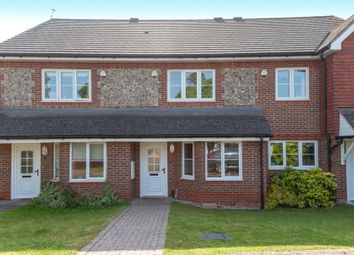 Thumbnail Terraced house to rent in Greenfinch Drive, Twyford, Berkshire