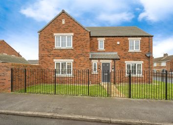 Thumbnail Detached house for sale in Sunnyside, Edenthorpe, Doncaster