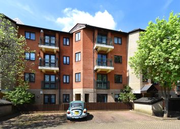 Thumbnail Flat to rent in Lownds Court, Queens Road, Bromley