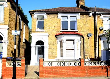 Thumbnail 2 bed flat to rent in Shaftesbury Road, London