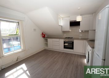 Thumbnail 1 bed flat to rent in Flat C, 476 Archway Road, London