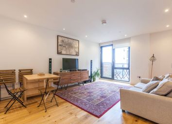 Thumbnail 1 bedroom flat to rent in Palmers Road, Bethnal Green, London