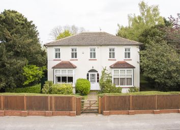 Thumbnail Detached house for sale in Wrotham Road, Meopham, Gravesend