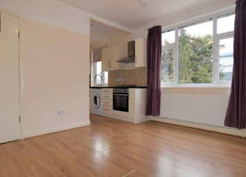 Thumbnail 2 bed flat to rent in Hill Rise, Greenford, Middlesex