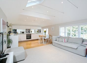 Thumbnail 1 bed flat for sale in Monmouth Road, London