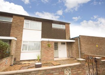 3 Bedroom Semi-detached house for rent