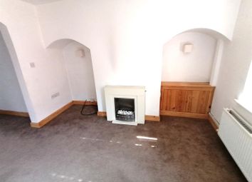 Thumbnail Semi-detached house for sale in Kidgate, Louth