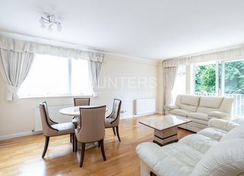 2 Bedrooms Flat to rent in Blair Court, Boundary Road NW8