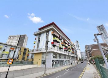 1 Bedrooms Flat to rent in Azura Court, 48 Warton Road, London E15