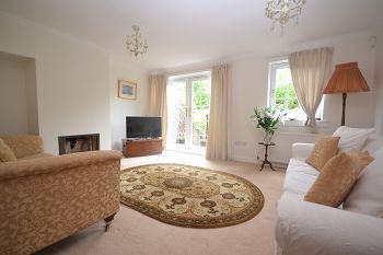 4 Bedroom Town house for rent