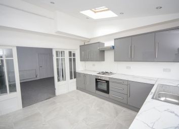 2 Bedrooms Terraced house for sale in Perth Street, Oswaldtwistle, Accrington BB5