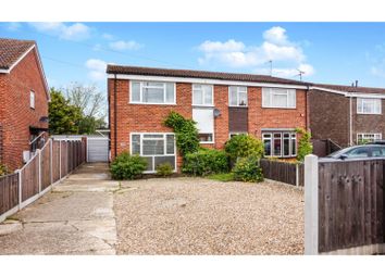 3 Bedrooms Semi-detached house for sale in London Road, Colchester CO6