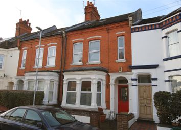 Thumbnail 6 bed property to rent in Holly Road, Abington, Northampton