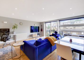 Thumbnail Flat to rent in Tanner Street, London