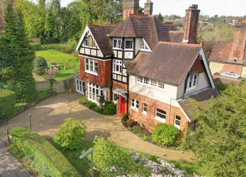 Thumbnail Detached house for sale in Tupwood Lane, Caterham