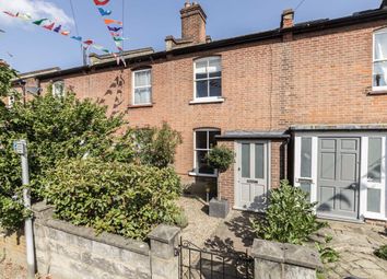 2 bed property for sale in Radnor Gardens, Twickenham TW1