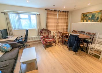 Thumbnail Studio to rent in Tudor Crescent, Enfield