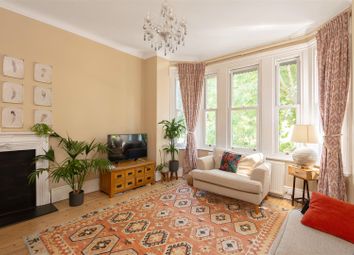 Thumbnail Flat for sale in West Hill, London