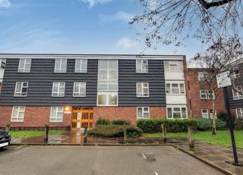 Thumbnail 3 bed flat to rent in Falcon Grove, London