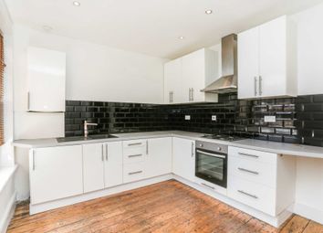 Thumbnail 2 bed flat to rent in Salcombe Road, Stoke Newington