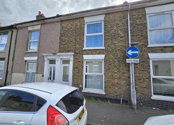 Thumbnail Property to rent in Cavour Road, Sheerness