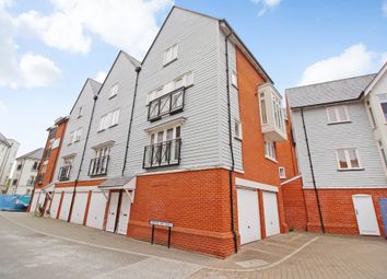 3 Bedroom Town house for rent