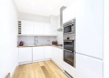 2 Bedrooms Flat for sale in Southerton Road, Hammersmith, London W6