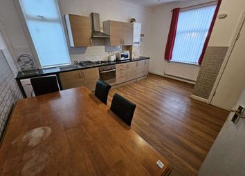Thumbnail Flat to rent in Town Street, Armley, Leeds