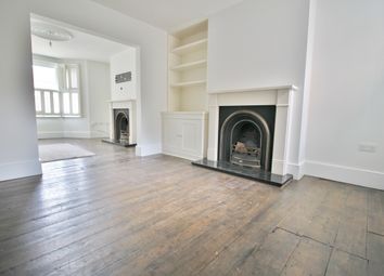 3 Bedroom Semi-detached house for rent