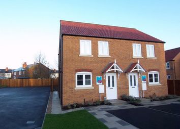 3 Bedrooms Semi-detached house to rent in The Wickets, Warsop, Mansfield NG20