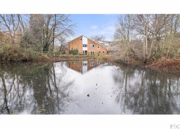 Thumbnail Detached house for sale in Lakeside, Southmeads Close