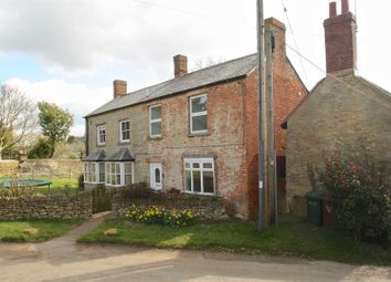 Thumbnail Cottage for sale in East Street, Fritwell, Bicester