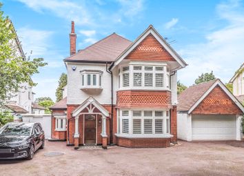 Thumbnail 6 bed property to rent in Hall Road, Wallington