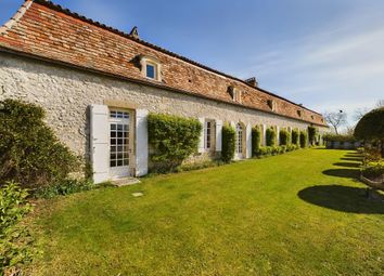 Thumbnail 9 bed villa for sale in Montcaret, Dordogne Area, Nouvelle-Aquitaine