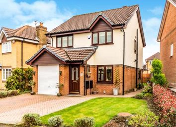 3 Bedrooms Detached house for sale in Wadebridge Drive, Ainsworth Chase, Bury, Greater Manchester BL8