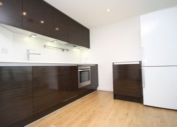 2 Bedrooms Flat to rent in Argyll Road, London SE18