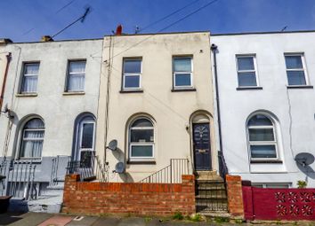 Thumbnail Flat for sale in Peacock Street, Gravesend